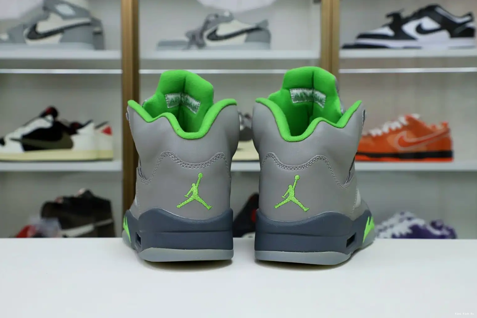 JORDAN 5 RETRO Kimikick 'GREEN BEAN' AIR 2022 0629